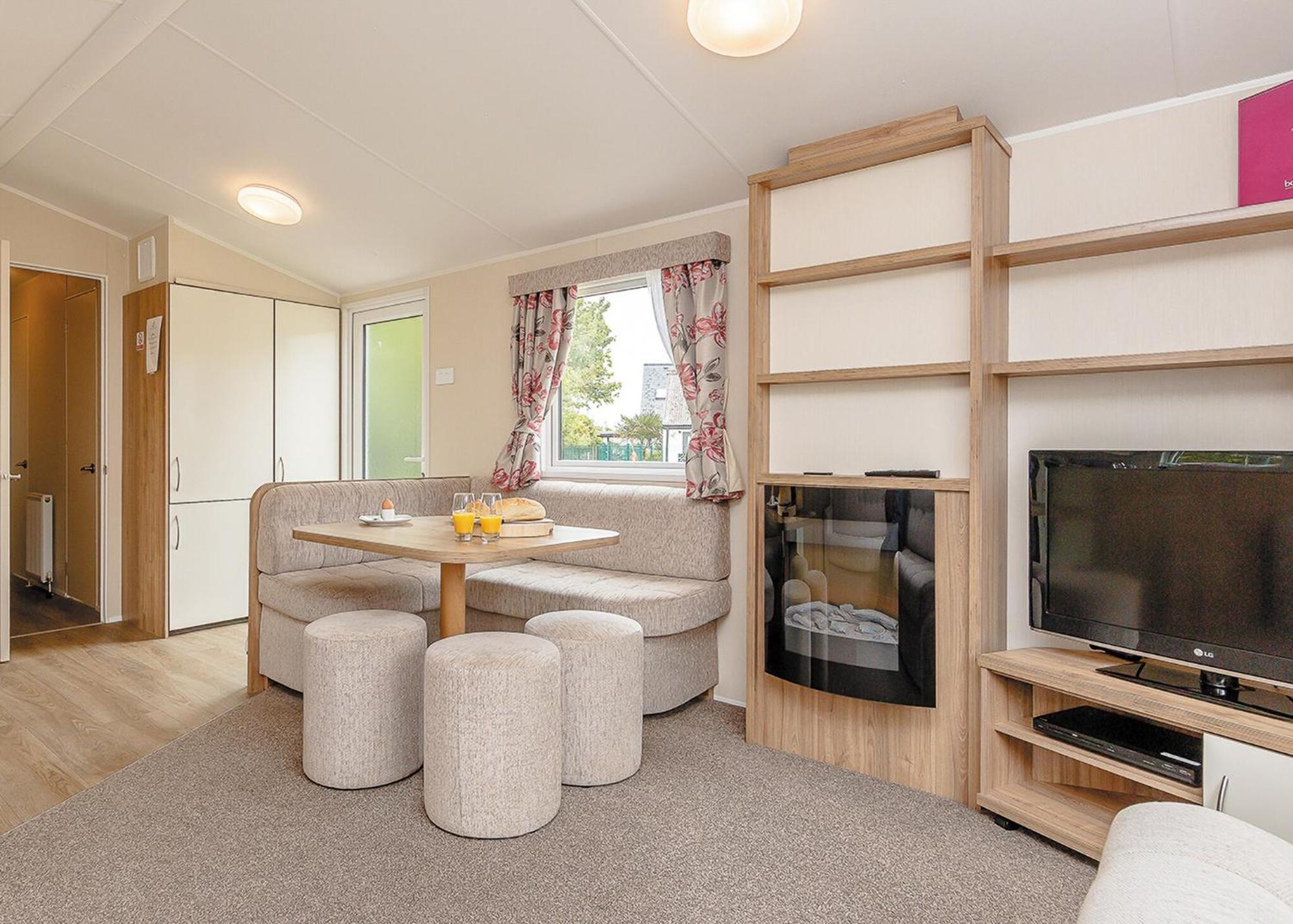 Noble Court Holiday Park Narberth Room photo
